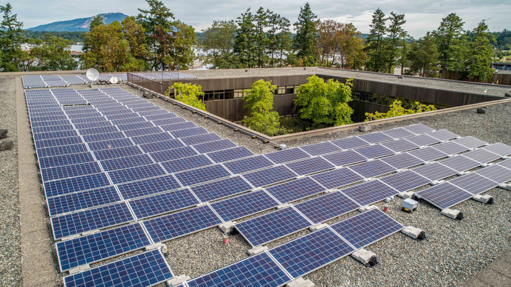 Public Works and Government Services Canada Photovoltaic Solar Panel Systems Rooftop