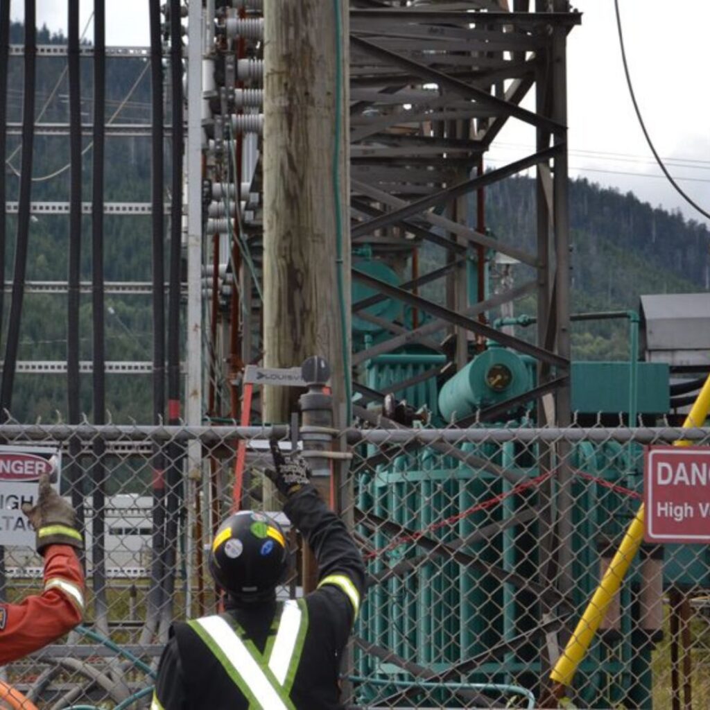 Rio Tinto Alumnium Smelter Electrical Field Team