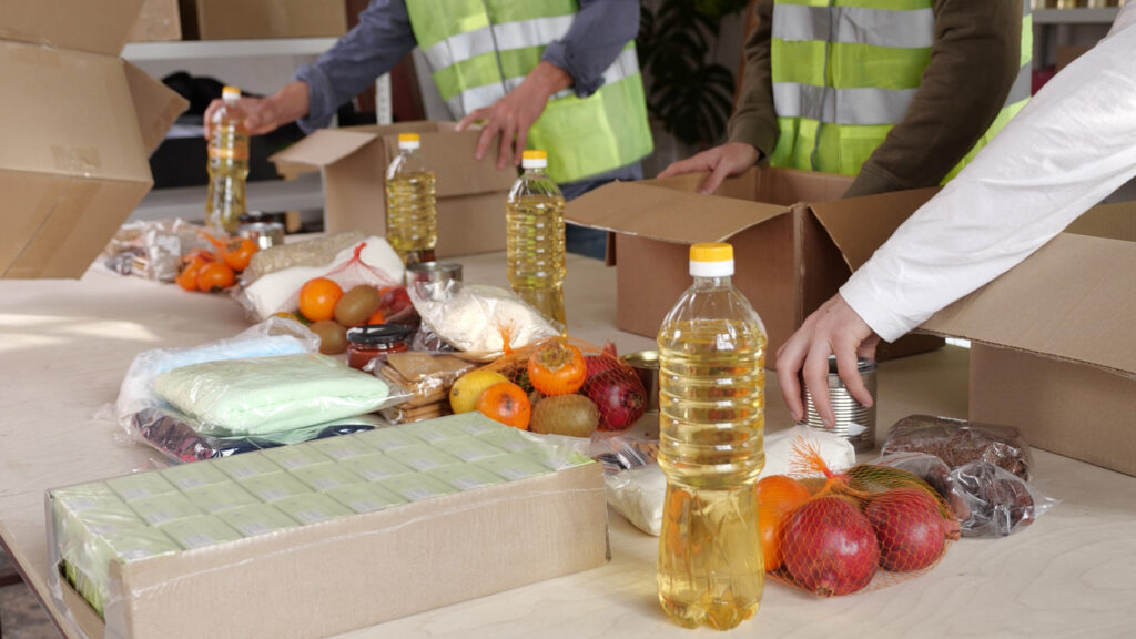 Food Drive for holiday giving